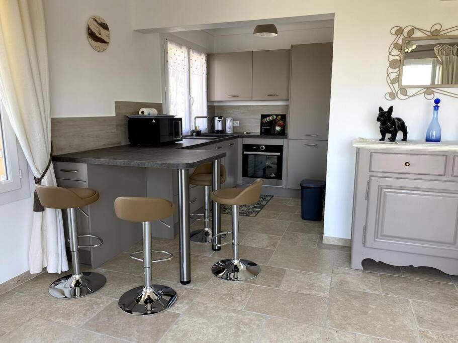 Agreable Appartement Vue Mer Les Issambres Exterior photo