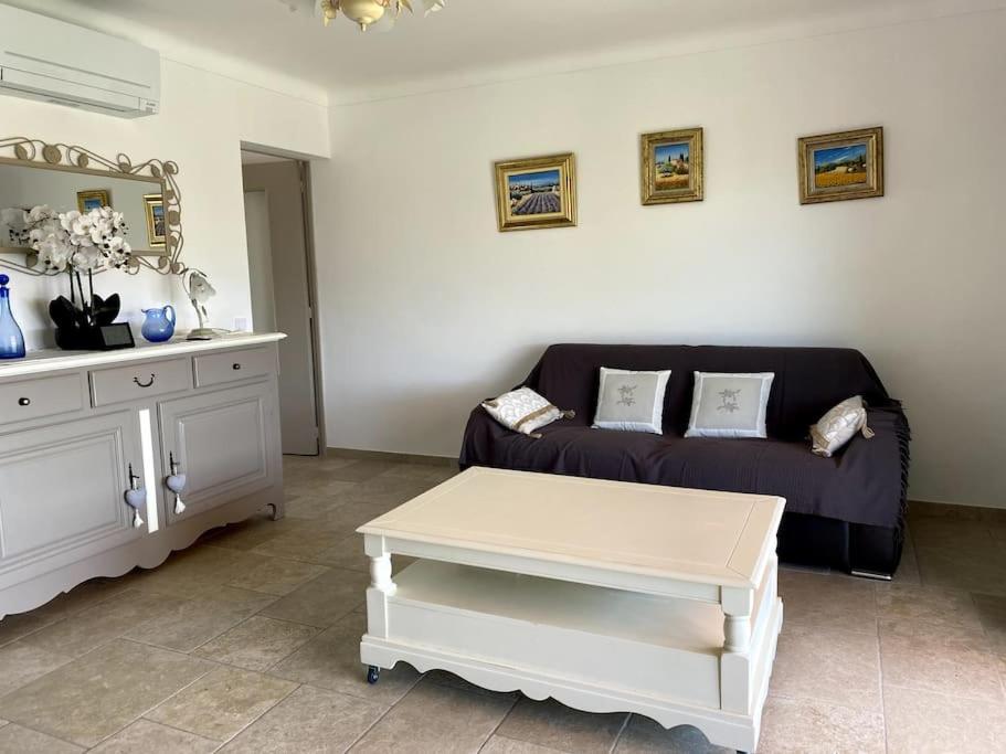 Agreable Appartement Vue Mer Les Issambres Exterior photo